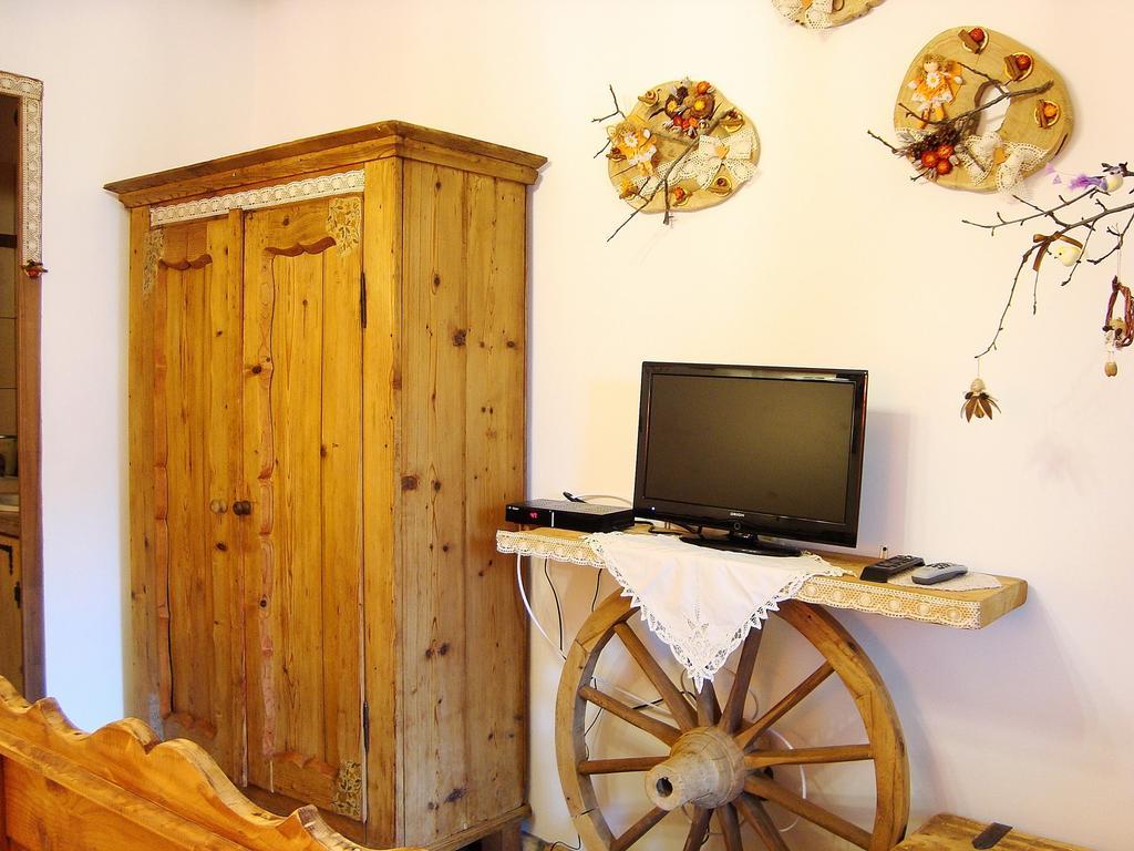 Edes Otthon Vendeghaz Hotell Nagyborzsony Rom bilde